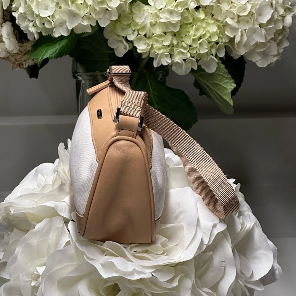 🔥🔥🔥Gucci Tan and White Mini Bag with Silver Accents EUC! + COA - Picture 7 of 12